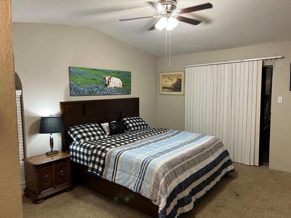Beautiful 1-Bedroom Townhome With Nice Amenities Houston Buitenkant foto