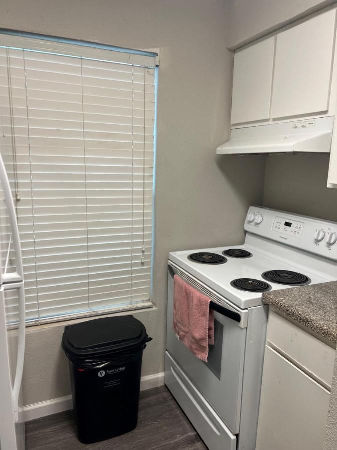 Beautiful 1-Bedroom Townhome With Nice Amenities Houston Buitenkant foto